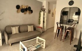 Ayahay, Modern Luxury Apartment Just 50 M From Playa Del Puerto